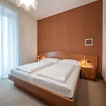 Desiree Classic & Design Apartmanhotel 4*