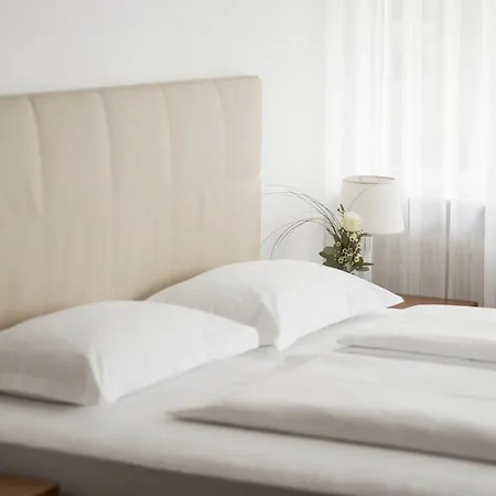 Desiree Classic & Design