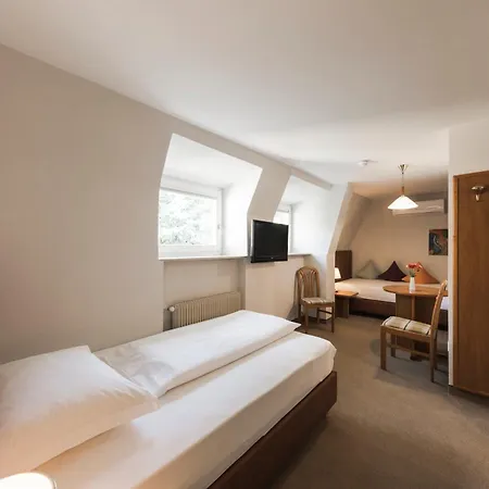 Aparthotel Desiree Classic & Design