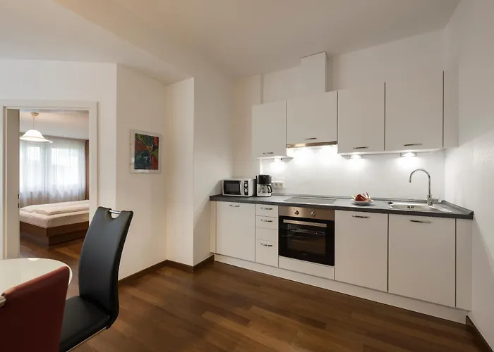 Aparthotel Desiree Classic & Design 4*