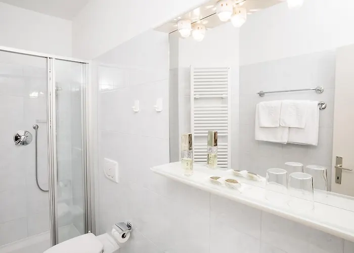 Aparthotel Desiree Classic & Design Meran